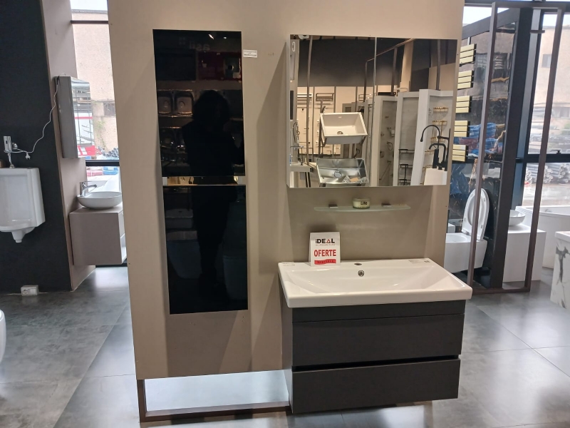 Mobilje tualeti me dizajn elegant, Mobilje tualeti me dizajn elegant, Mobilje tualeti MDF i plastifikuar, Mobilje   tualeti per banjo te vogla, Mobilje banjo me pasqyre, Mobilje tualeti me lavaman, Dollap MDF kundra ujit